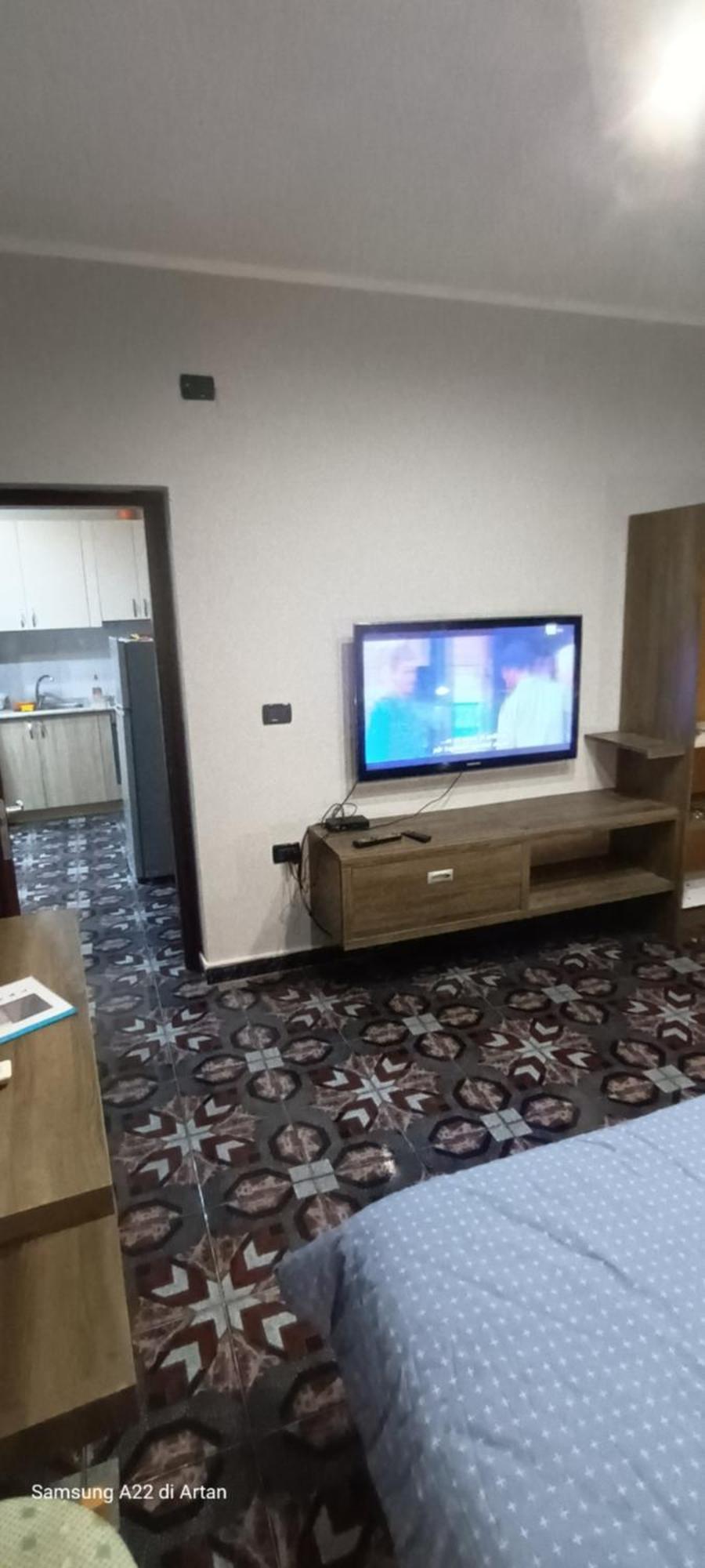Royal Aparthotel Vlore Bagian luar foto