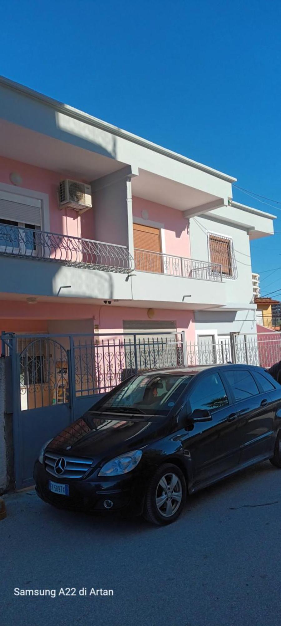 Royal Aparthotel Vlore Bagian luar foto