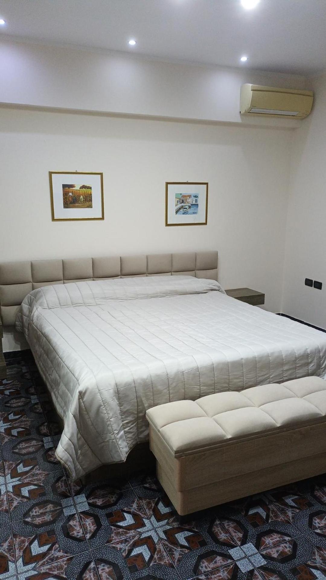 Royal Aparthotel Vlore Bagian luar foto